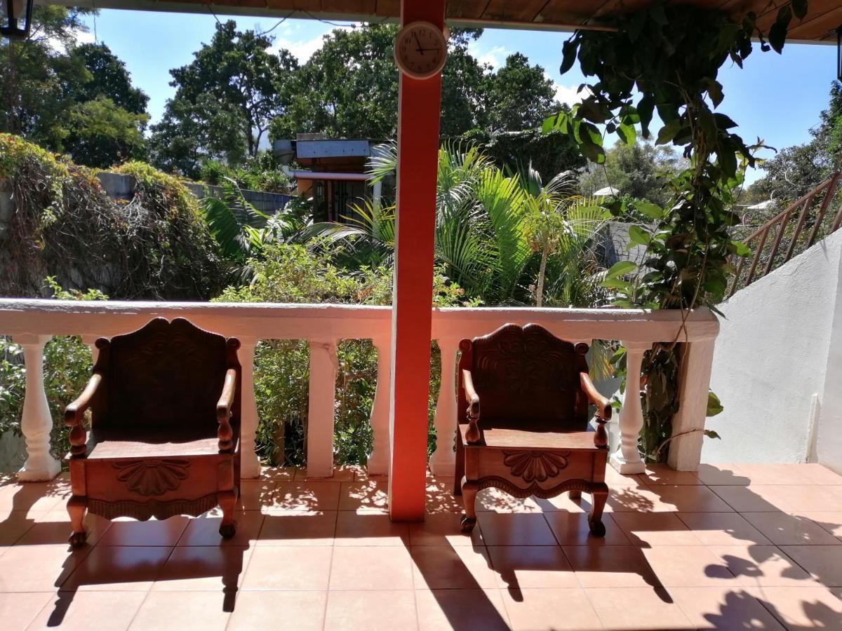 אנטיגואה גואטמלה Hotel Internacional Guest House מראה חיצוני תמונה